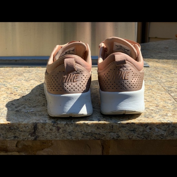 Nike air Max Thea rose gold - Picture 3 of 5